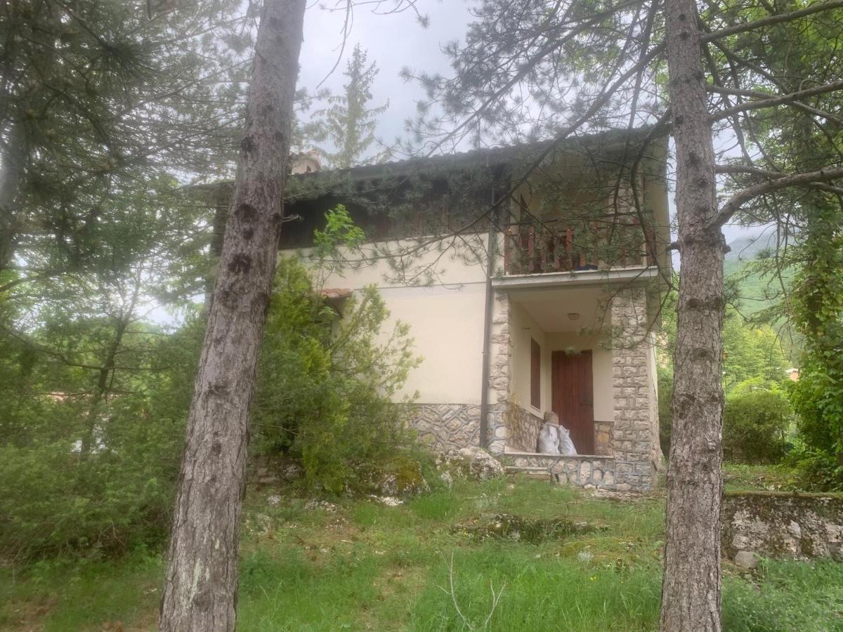 פילטינו Esclusivo Chalet Immerso Nel Verde מראה חיצוני תמונה